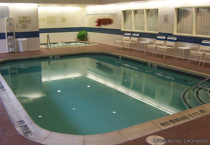 Fairfield Inn & Suites Detroit Farmington Hills Exterior photo