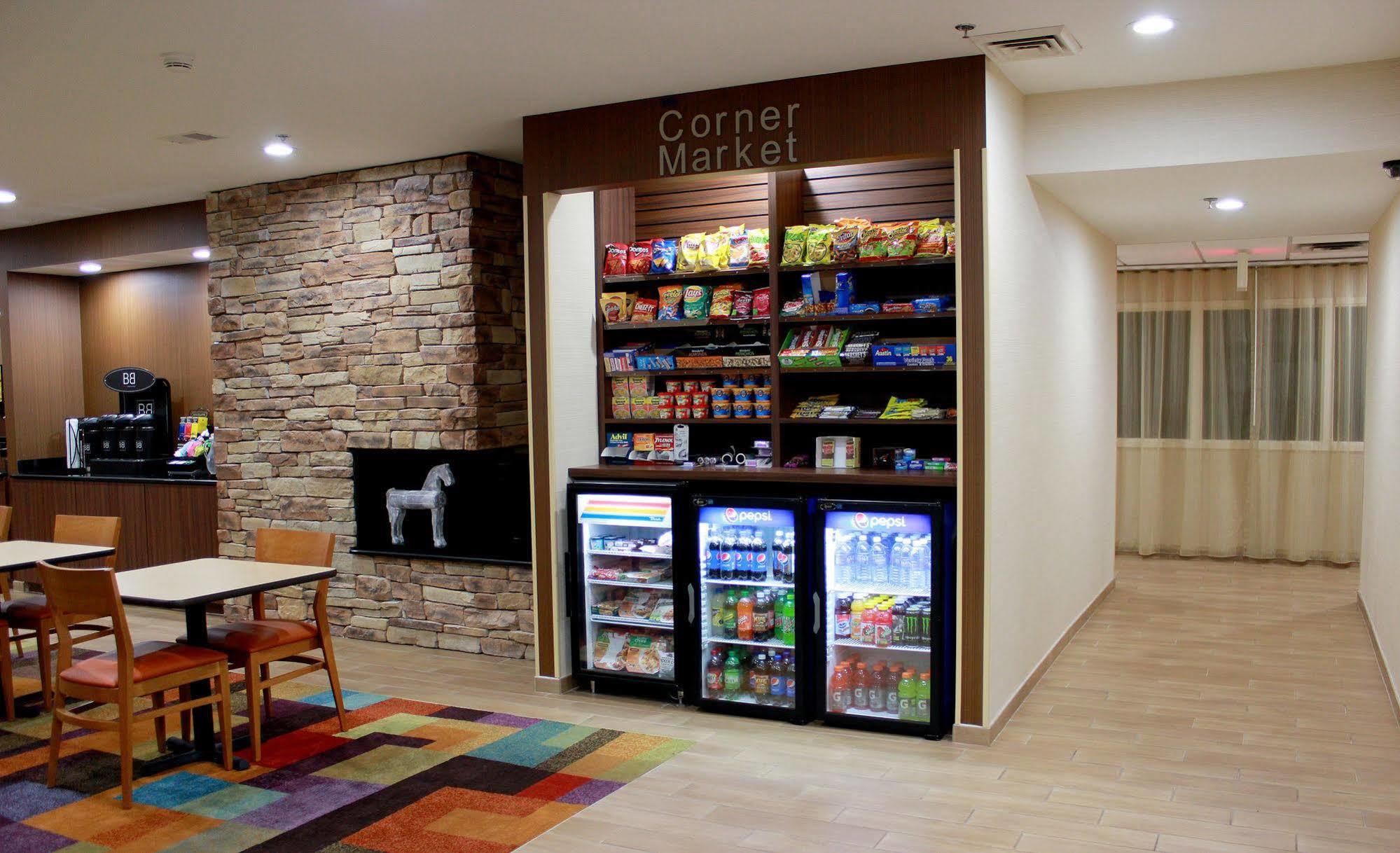 Fairfield Inn & Suites Detroit Farmington Hills Exterior photo