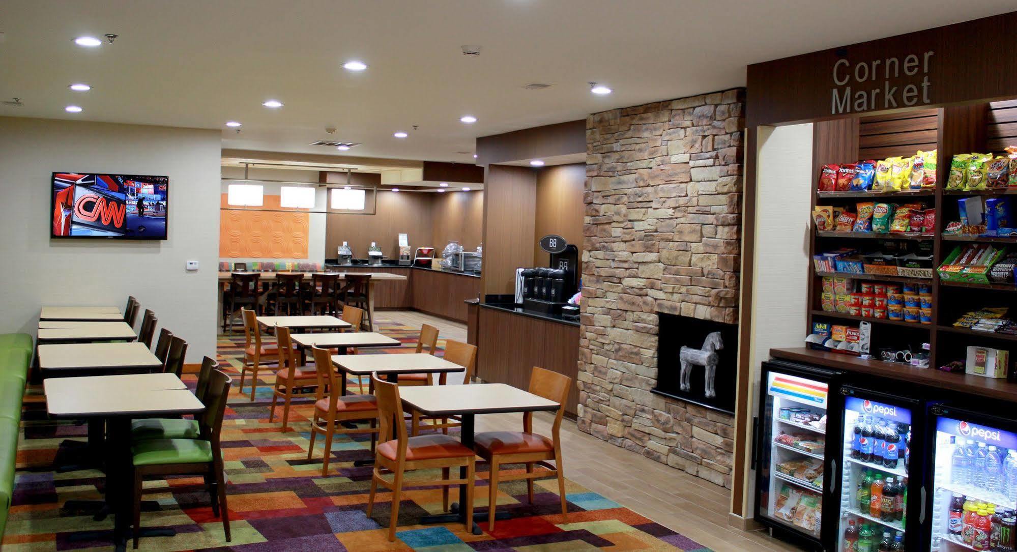 Fairfield Inn & Suites Detroit Farmington Hills Exterior photo