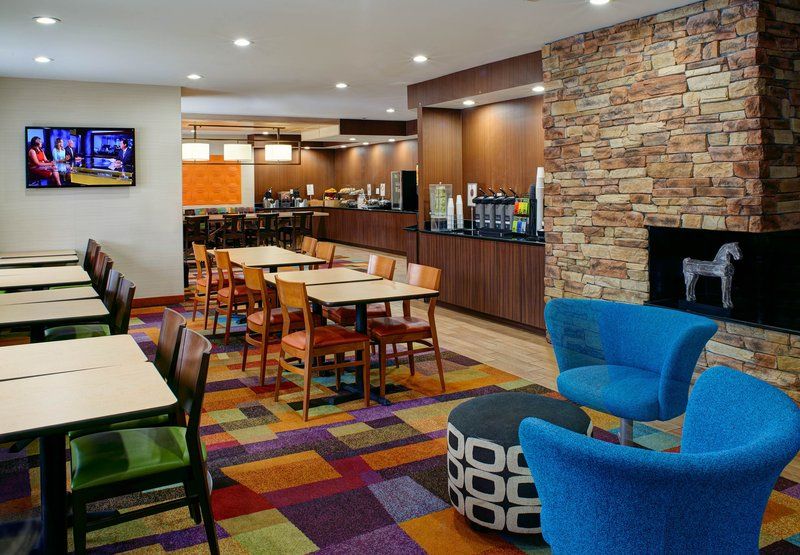 Fairfield Inn & Suites Detroit Farmington Hills Exterior photo